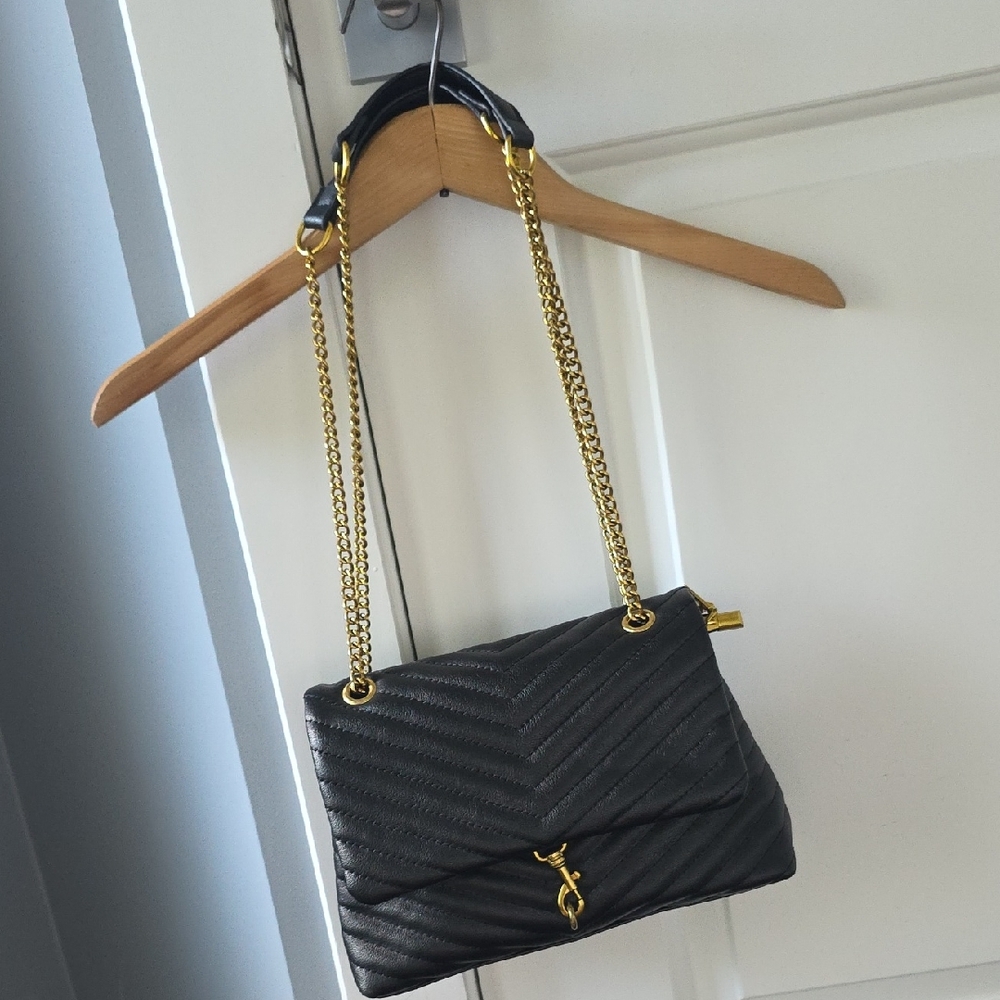 Black Quilted Shoulder/Cross Body Bag!